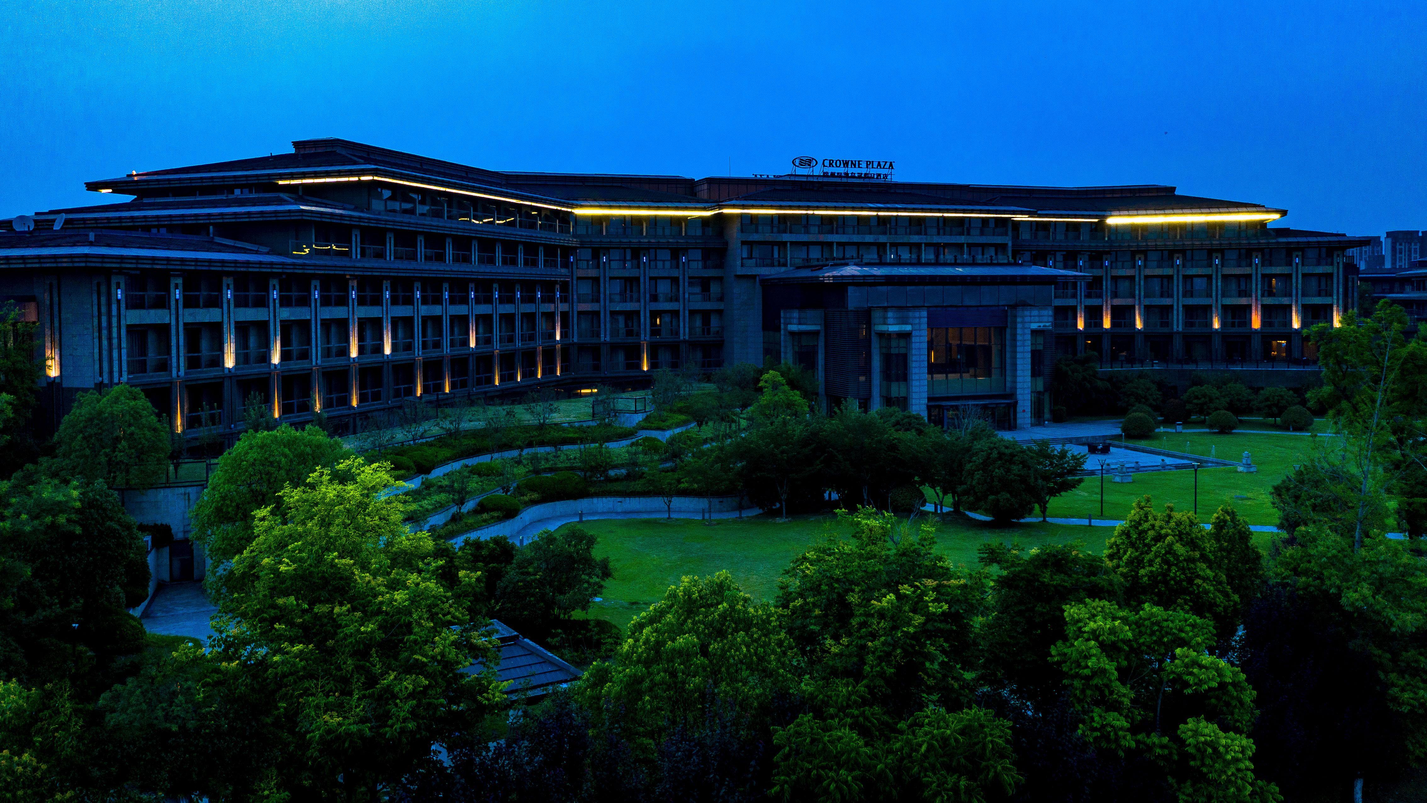 Crowne Plaza Xuzhou Dalong Lake By Ihg מראה חיצוני תמונה