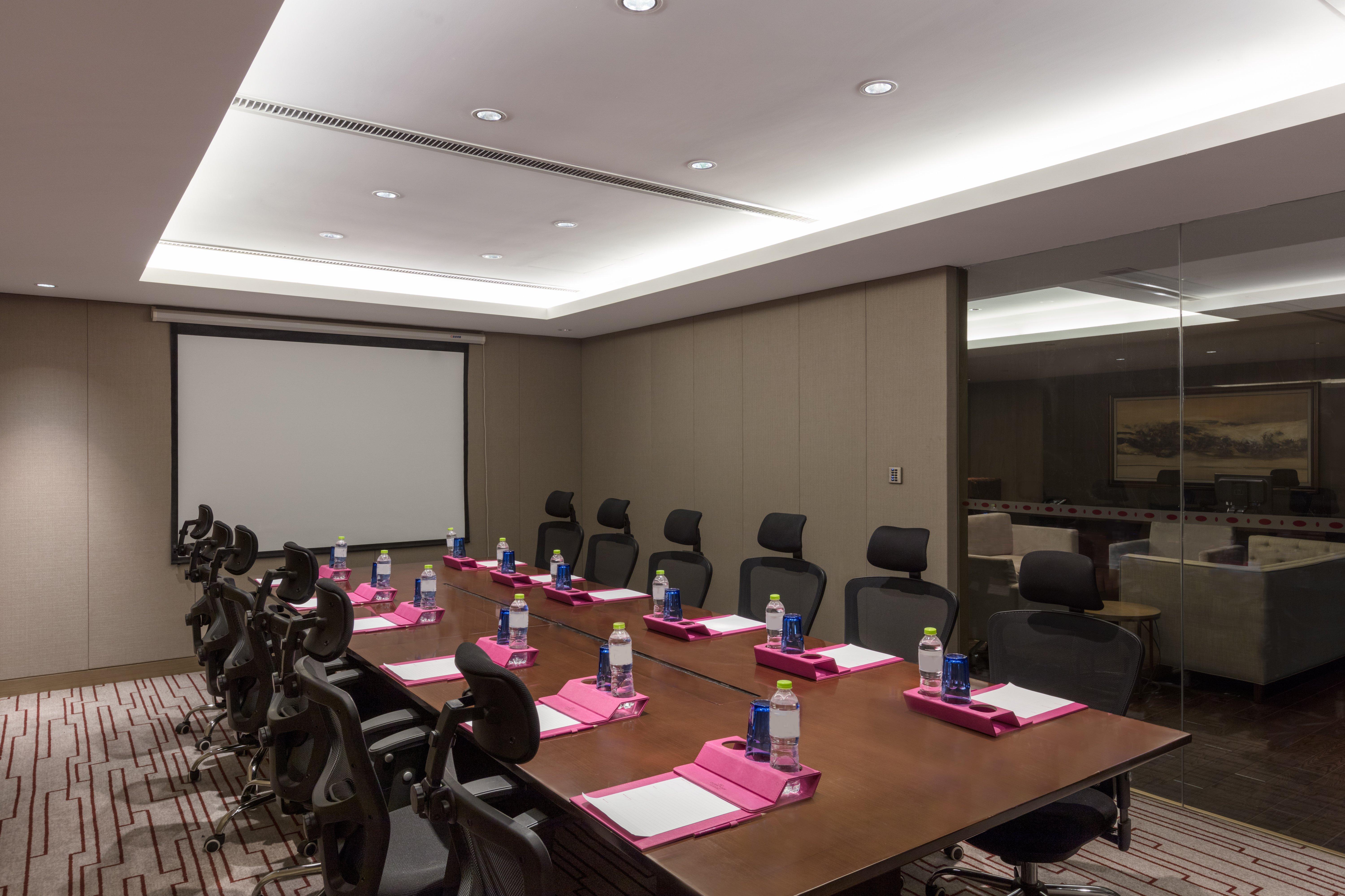 Crowne Plaza Xuzhou Dalong Lake By Ihg מראה חיצוני תמונה